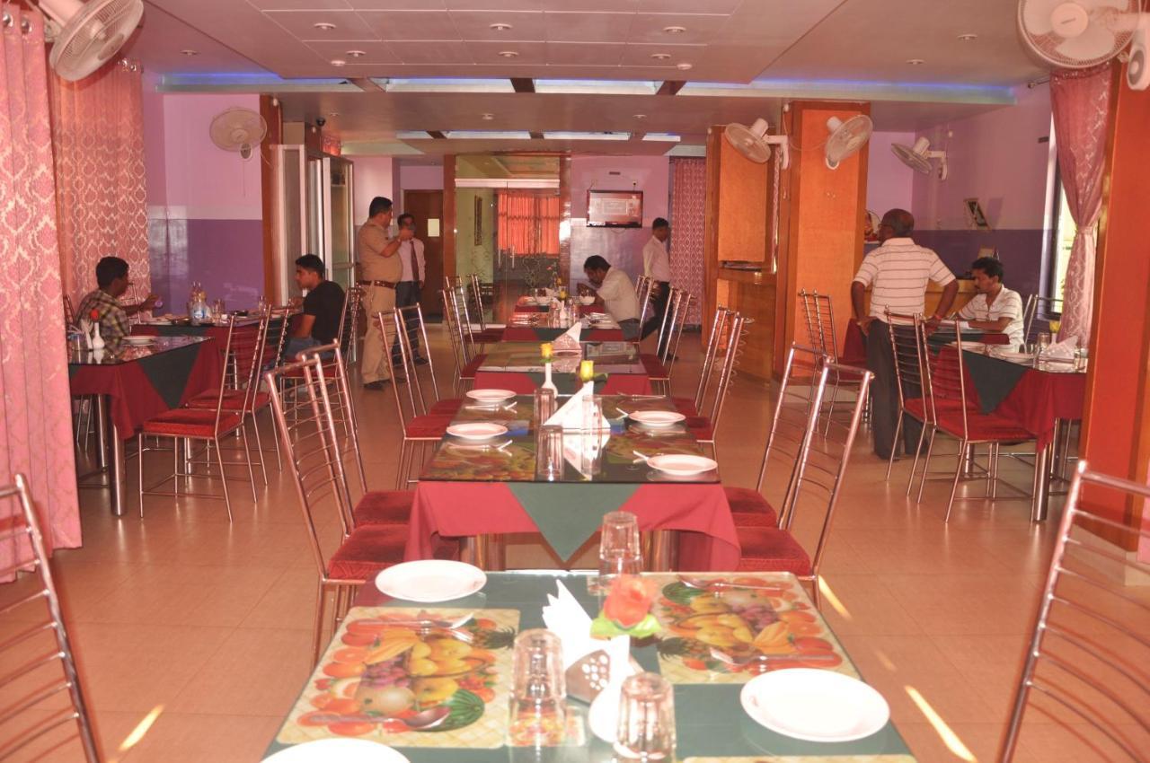 Hotel Dooars Mountain Alipur Duar Esterno foto