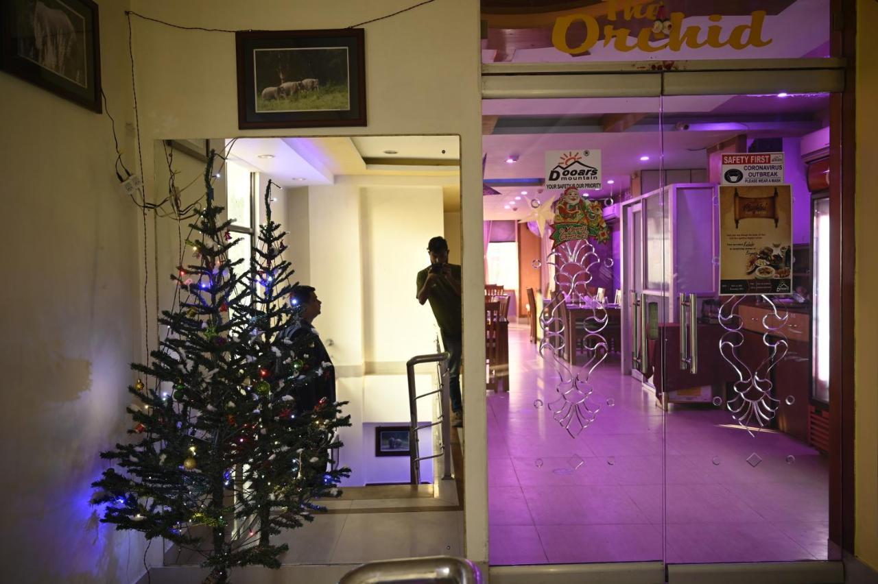 Hotel Dooars Mountain Alipur Duar Esterno foto