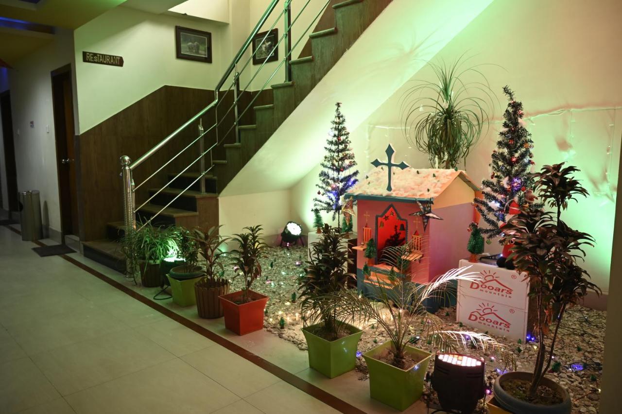 Hotel Dooars Mountain Alipur Duar Esterno foto