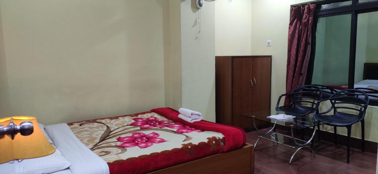 Hotel Dooars Mountain Alipur Duar Esterno foto